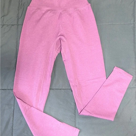 P'tula Bare Pro 26” Leggings in Lavender - Picture 1 of 4